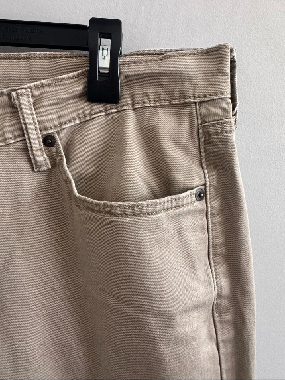 Levi’s 541 Athletic Taper Men’s Jeans W33 Khaki Beige Stretch Denim